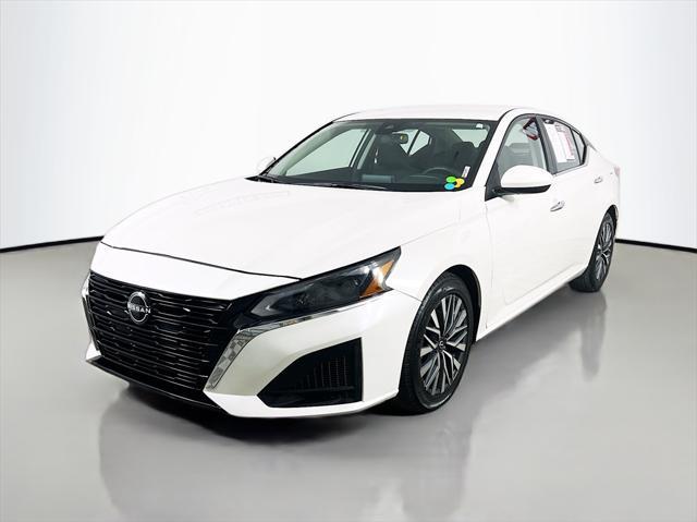 used 2023 Nissan Altima car, priced at $18,694