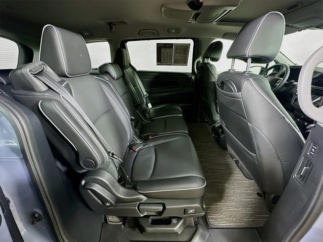 used 2024 Honda Odyssey car, priced at $43,776