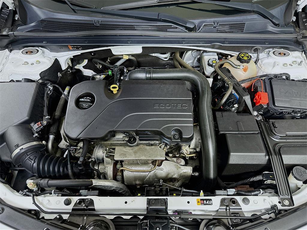 used 2018 Chevrolet Malibu car, priced at $13,446