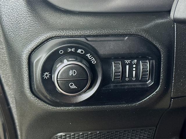 used 2022 Jeep Gladiator car, priced at $32,995