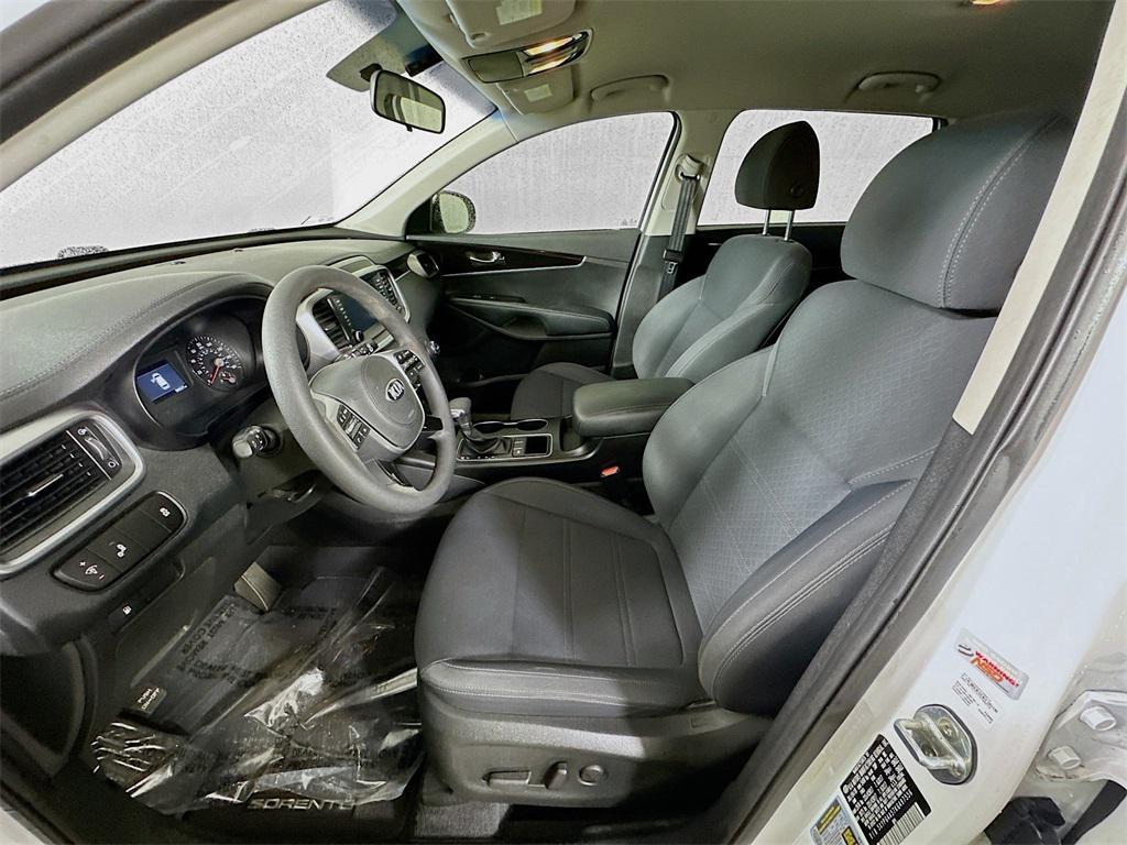 used 2019 Kia Sorento car, priced at $13,900