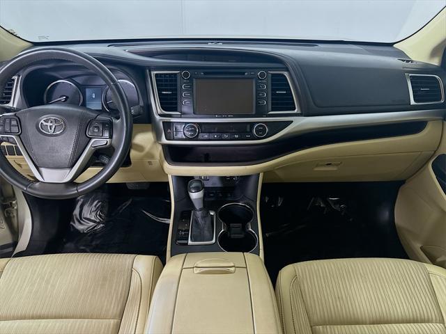 used 2016 Toyota Highlander car, priced at $20,999