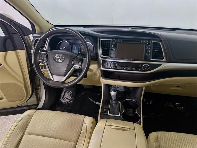 used 2016 Toyota Highlander car, priced at $20,999