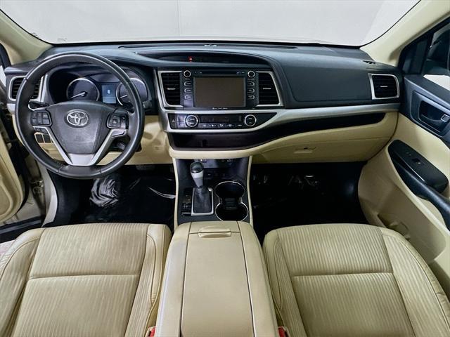used 2016 Toyota Highlander car, priced at $20,999