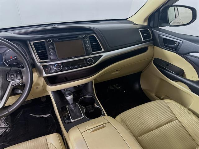 used 2016 Toyota Highlander car, priced at $20,999