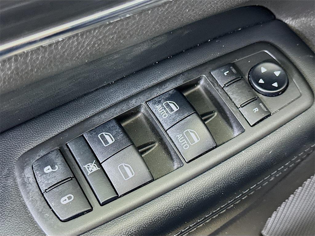 used 2019 Jeep Grand Cherokee car, priced at $17,999