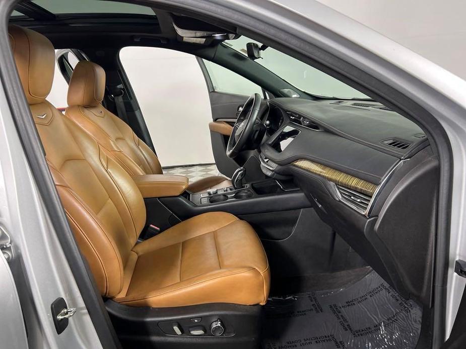 used 2019 Cadillac XT4 car, priced at $21,999