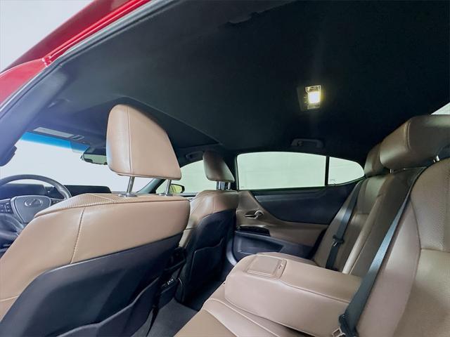 used 2023 Lexus ES 350 car, priced at $36,687