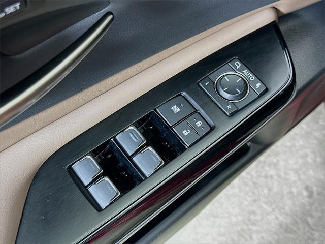 used 2023 Lexus ES 350 car, priced at $36,687