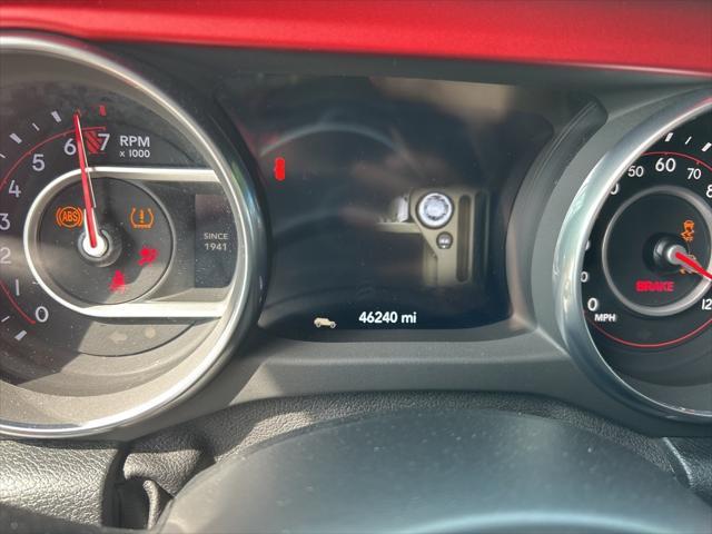 used 2018 Jeep Wrangler Unlimited car, priced at $32,290