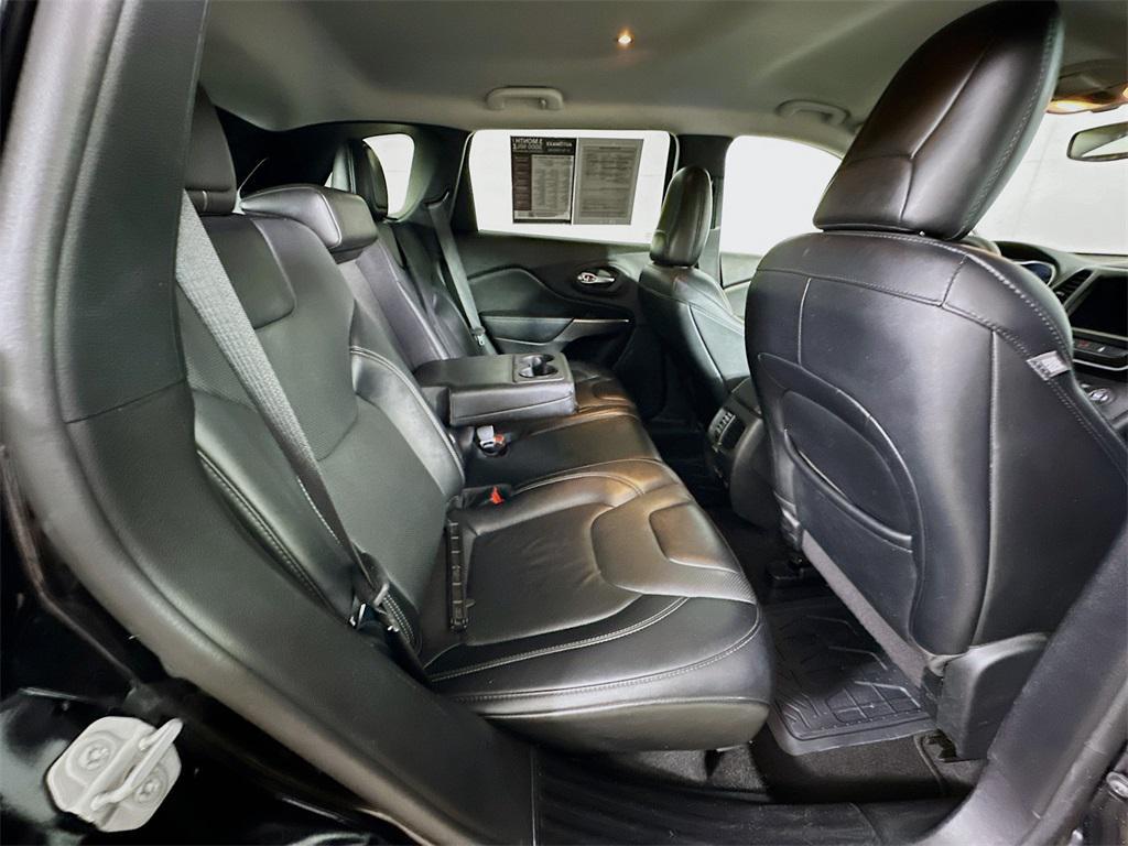 used 2022 Jeep Cherokee car, priced at $18,300