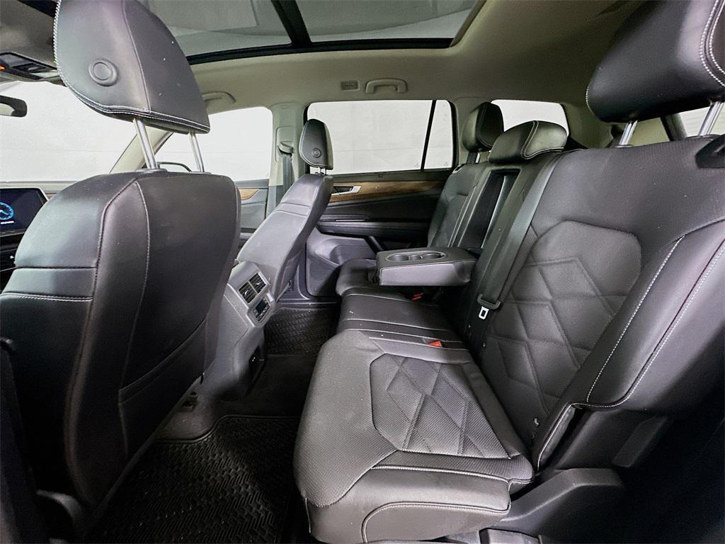 used 2024 Volkswagen Atlas car, priced at $32,602