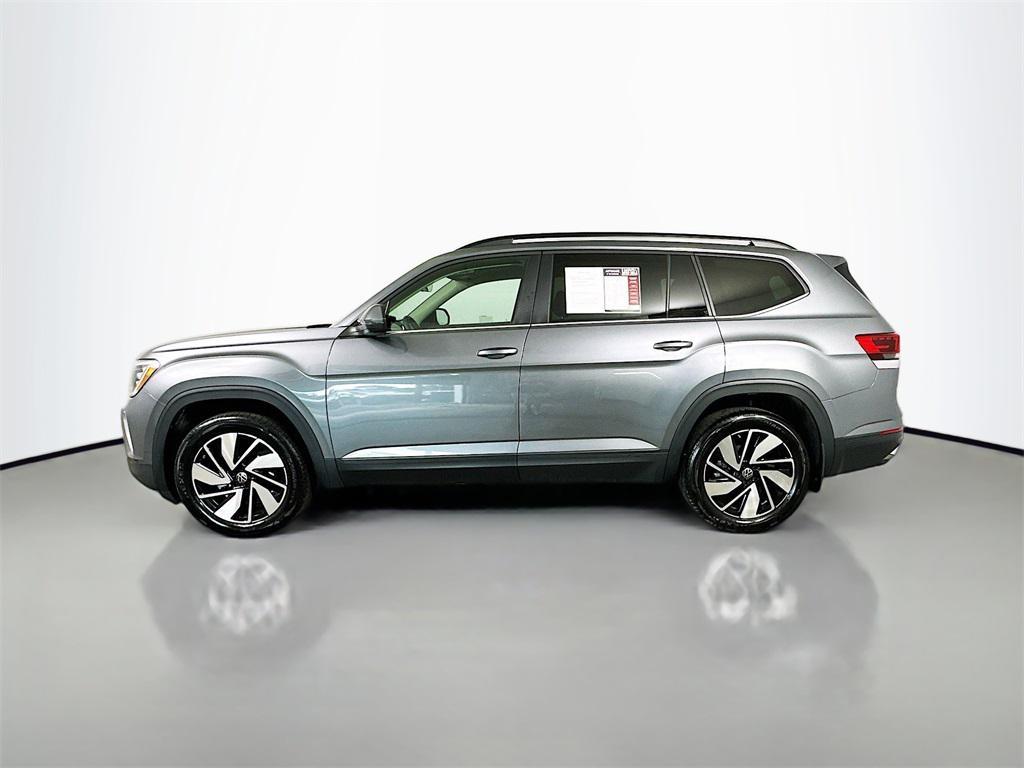 used 2024 Volkswagen Atlas car, priced at $32,602
