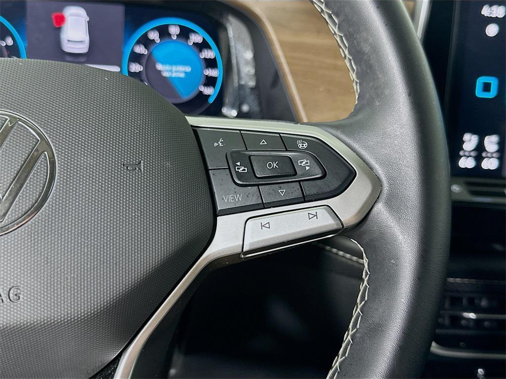used 2024 Volkswagen Atlas car, priced at $32,602