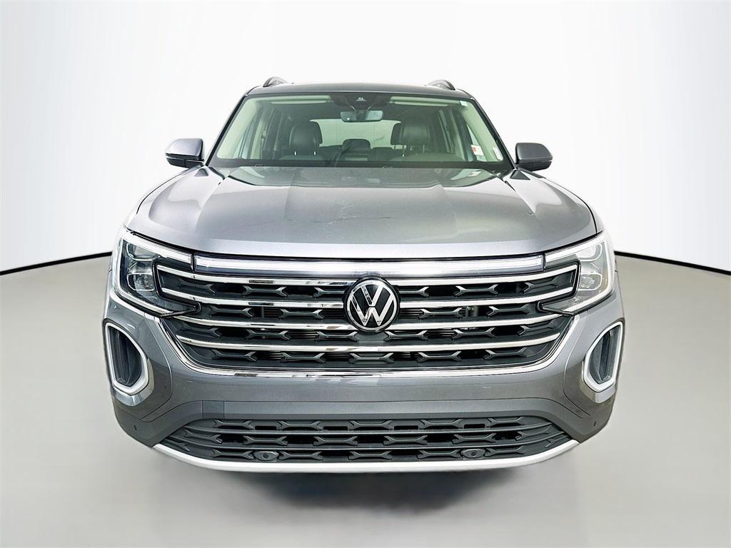 used 2024 Volkswagen Atlas car, priced at $32,602
