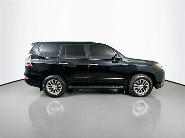 used 2019 Lexus GX 460 car, priced at $35,327