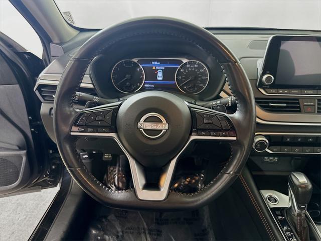 used 2023 Nissan Altima car, priced at $21,611
