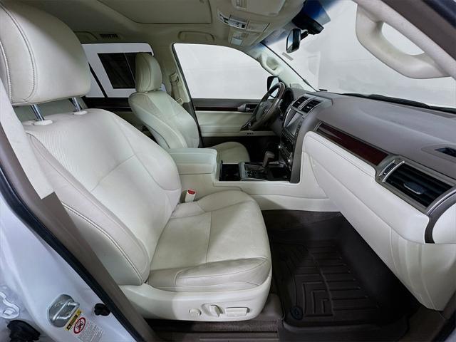 used 2019 Lexus GX 460 car, priced at $33,966