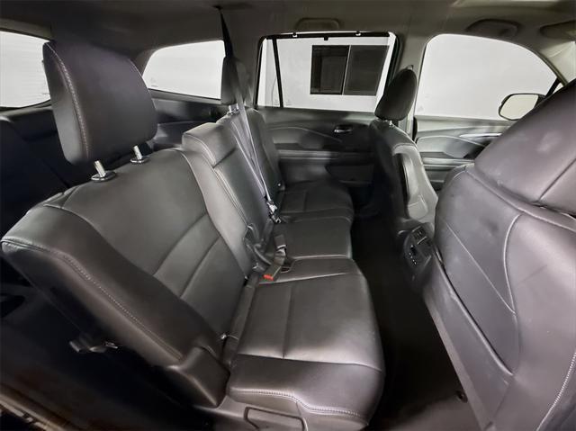 used 2021 Honda Pilot car, priced at $24,999