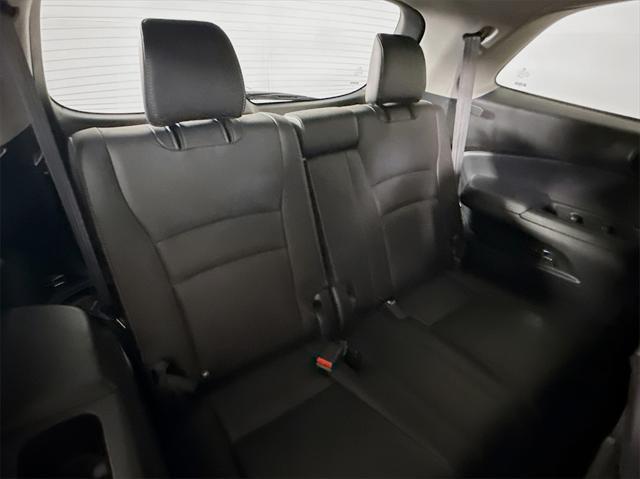 used 2021 Honda Pilot car, priced at $24,999