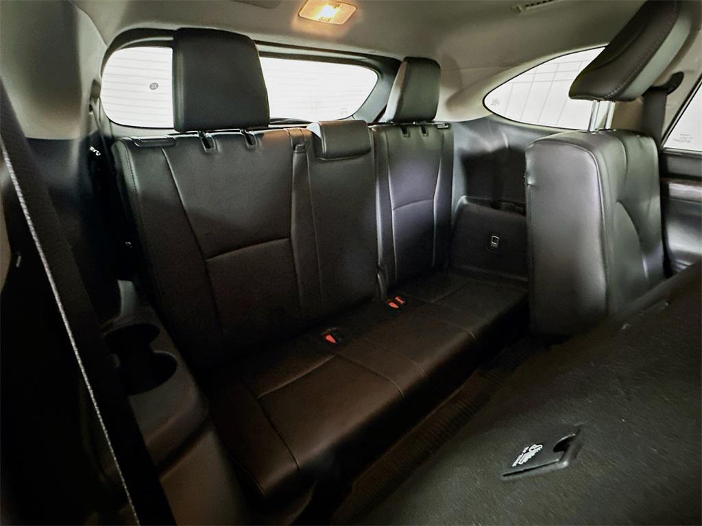 used 2024 Toyota Highlander car, priced at $41,245