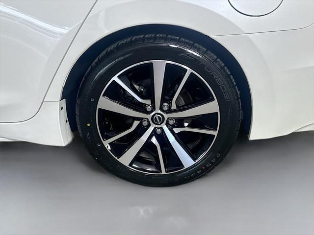 used 2023 Nissan Maxima car, priced at $23,899