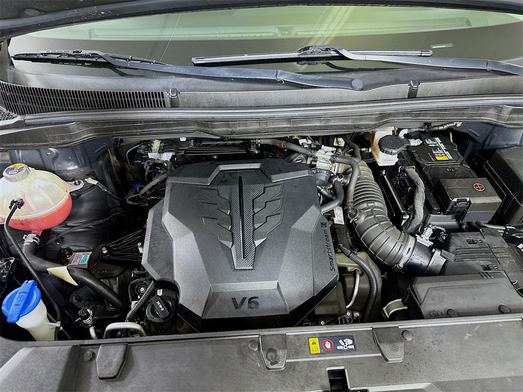 used 2022 Kia Carnival car, priced at $22,040