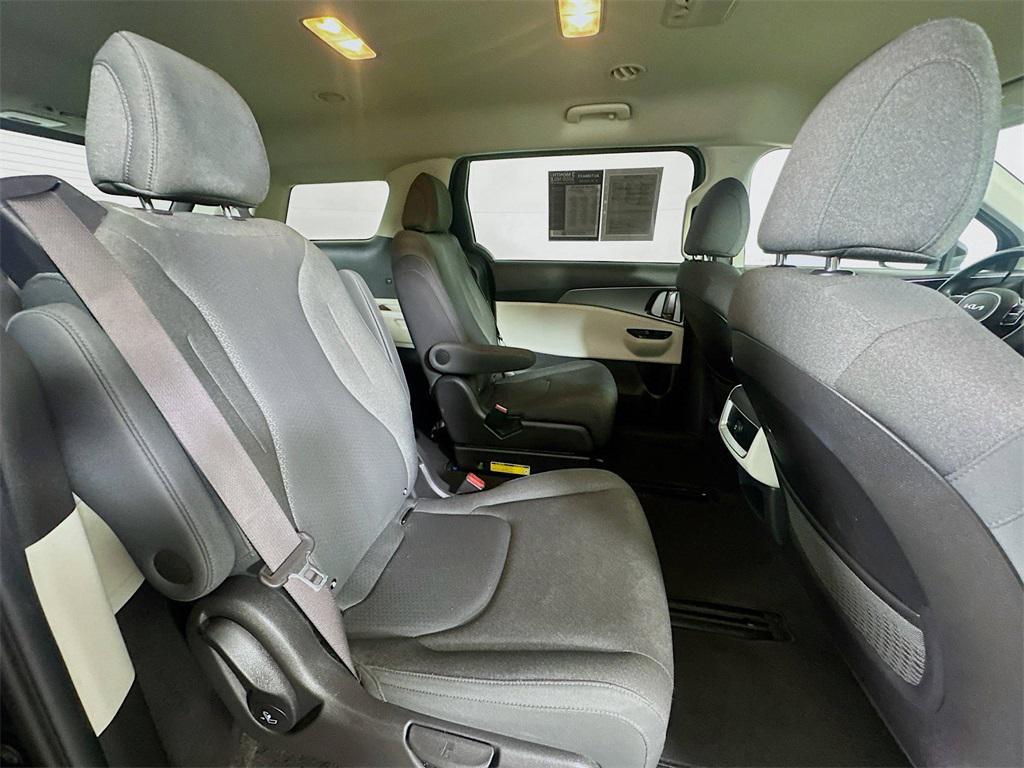 used 2022 Kia Carnival car, priced at $22,040