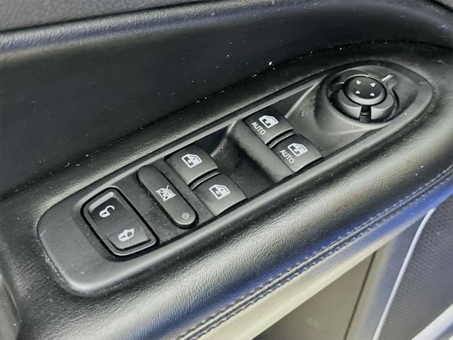 used 2021 Jeep Compass car, priced at $16,995