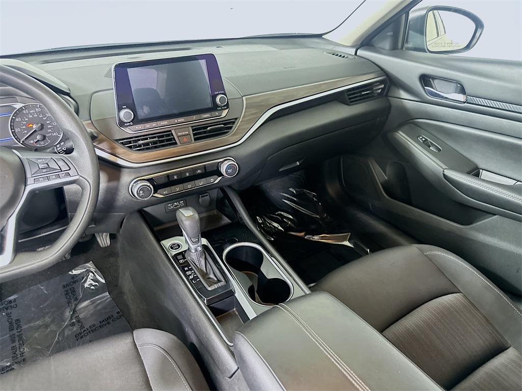 used 2024 Nissan Altima car, priced at $17,990