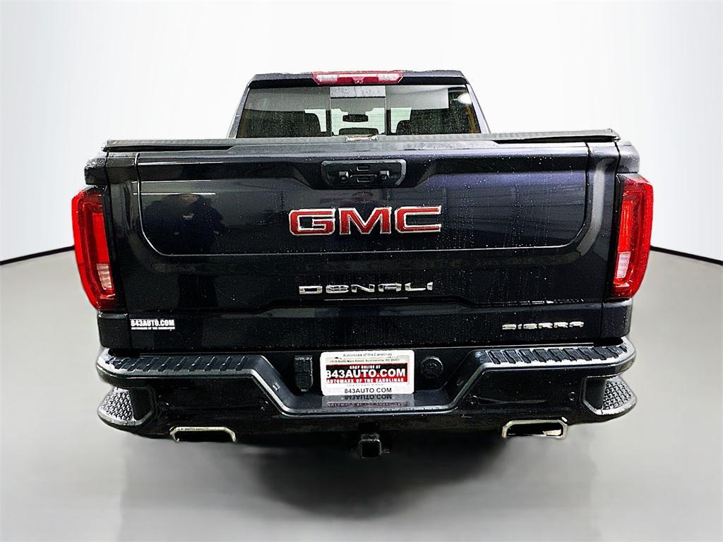 used 2022 GMC Sierra 1500 car, priced at $43,256