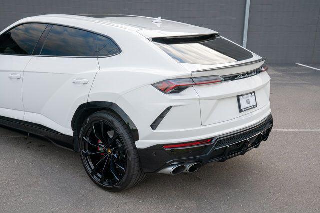 used 2022 Lamborghini Urus car, priced at $224,995