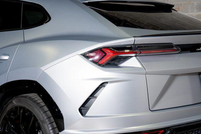 used 2021 Lamborghini Urus car