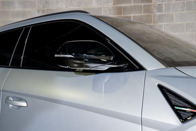 used 2021 Lamborghini Urus car