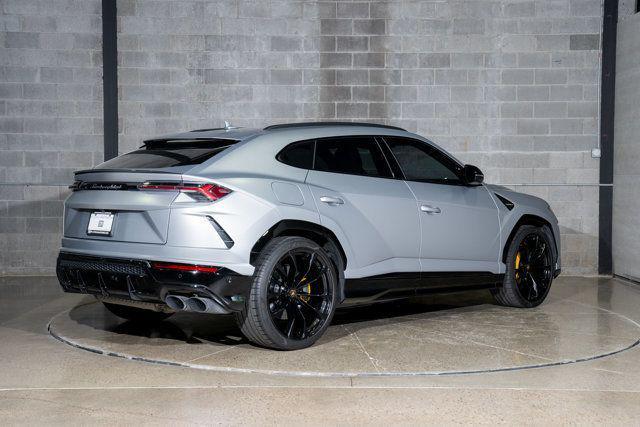 used 2021 Lamborghini Urus car