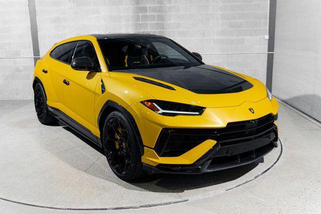 used 2024 Lamborghini Urus car, priced at $321,995