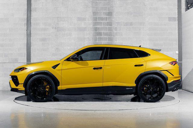 used 2024 Lamborghini Urus car, priced at $321,995