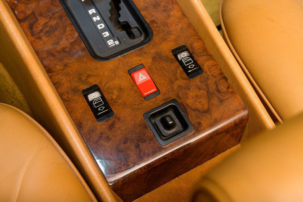 used 1988 Mercedes-Benz 560 car, priced at $29,995