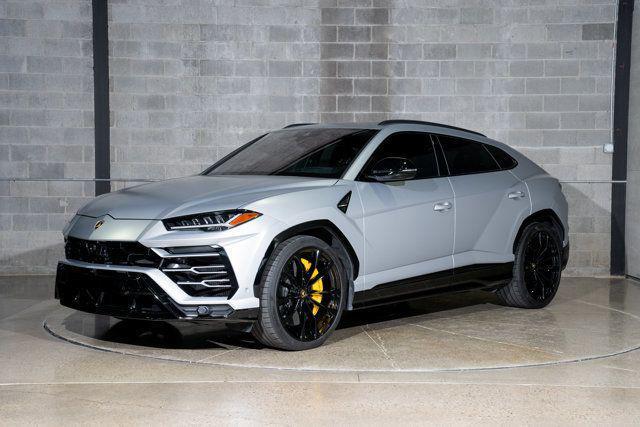 used 2021 Lamborghini Urus car, priced at $228,995