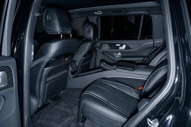 used 2023 Mercedes-Benz Maybach GLS 600 car