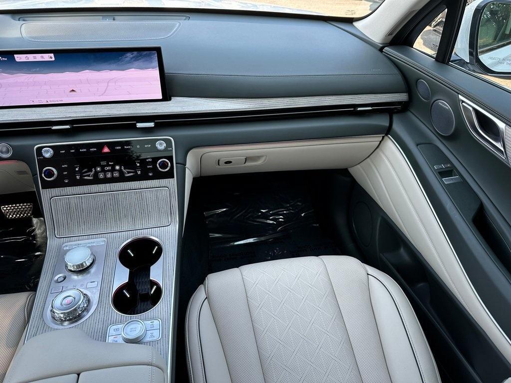 used 2025 Genesis GV80 car, priced at $66,466