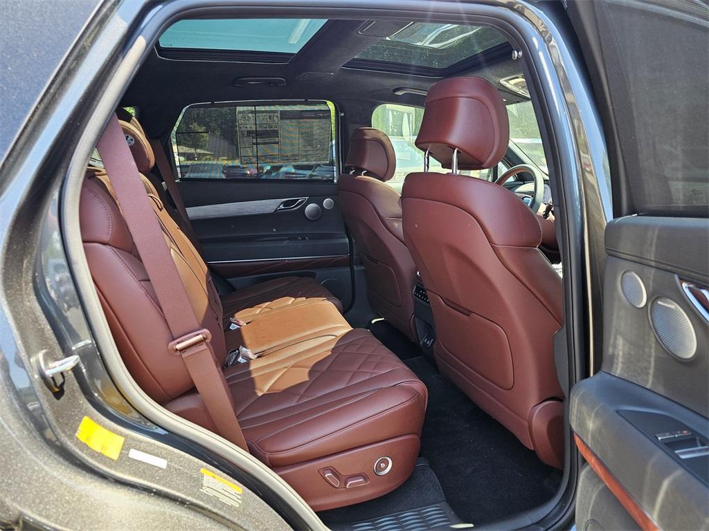 new 2025 Genesis GV80 car, priced at $82,745