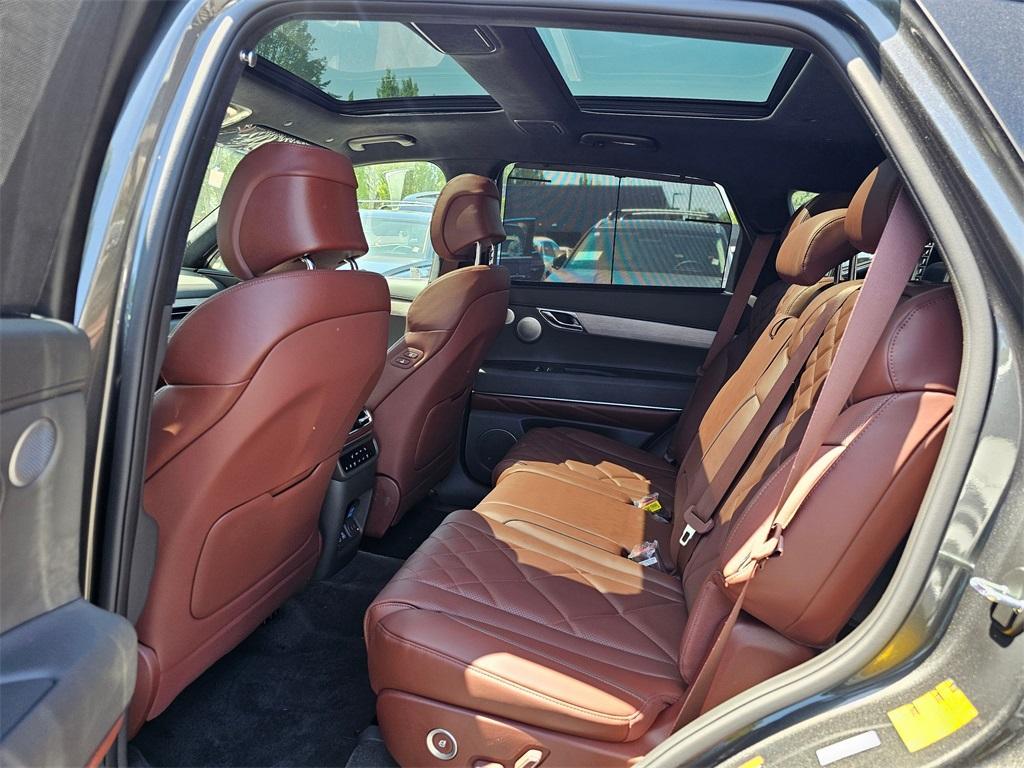 new 2025 Genesis GV80 car, priced at $82,745