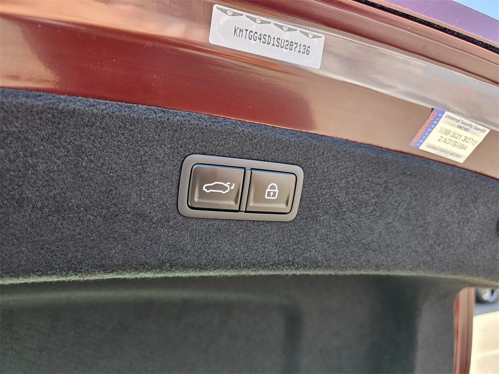 new 2025 Genesis G80 car, priced at $79,485