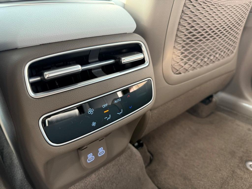 new 2026 Genesis Electrified GV70 car
