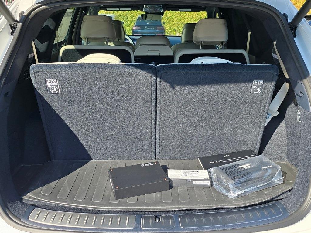 new 2026 Genesis GV80 car, priced at $85,250