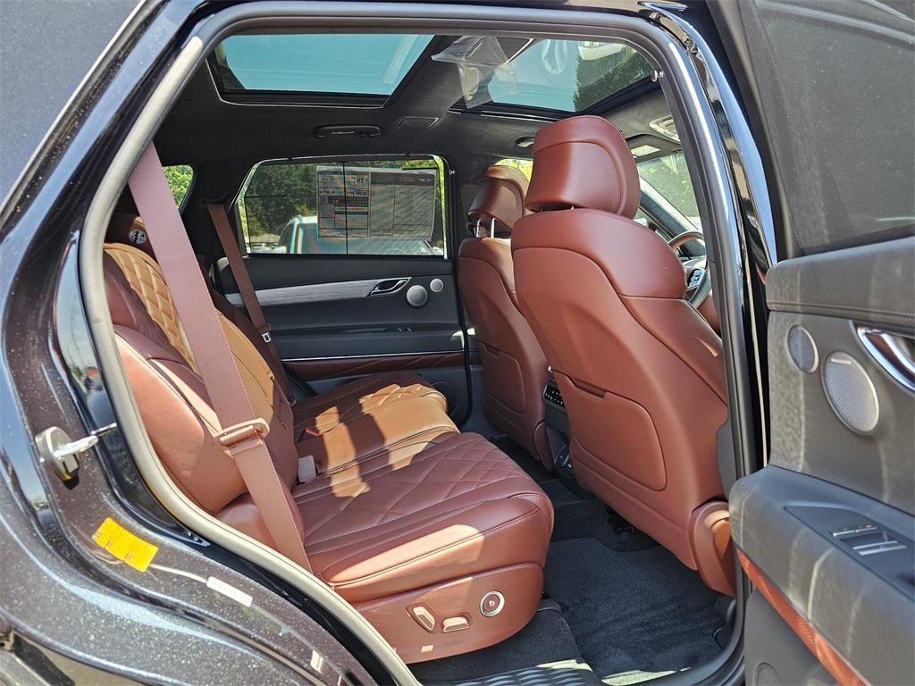 new 2025 Genesis GV80 car, priced at $82,824