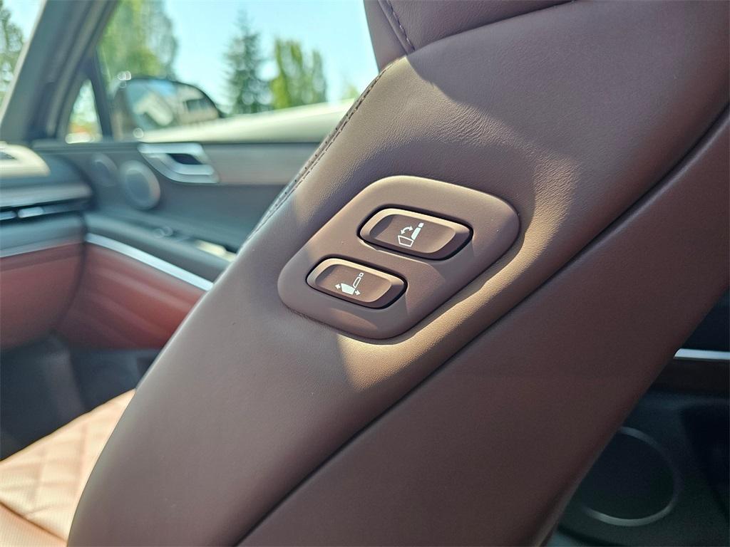 new 2025 Genesis GV80 car, priced at $82,824