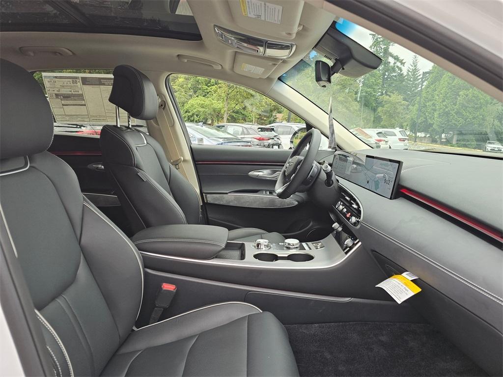 new 2026 Genesis Electrified GV70 car
