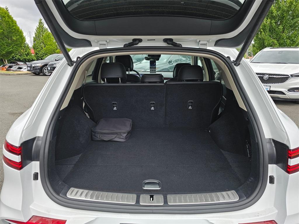new 2026 Genesis Electrified GV70 car
